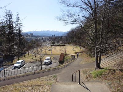 $B?.IW;38x1`(B13:15